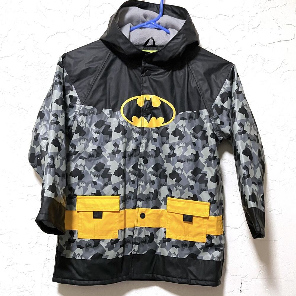 Batman Boys Lined Hooded Raincoat Jacket by Western Chief Size 7 School
